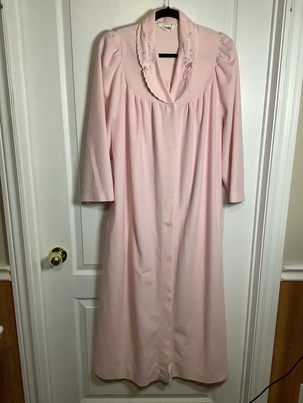 Vintage Shadowline Women's Light Pink Long Robe with Embroidery